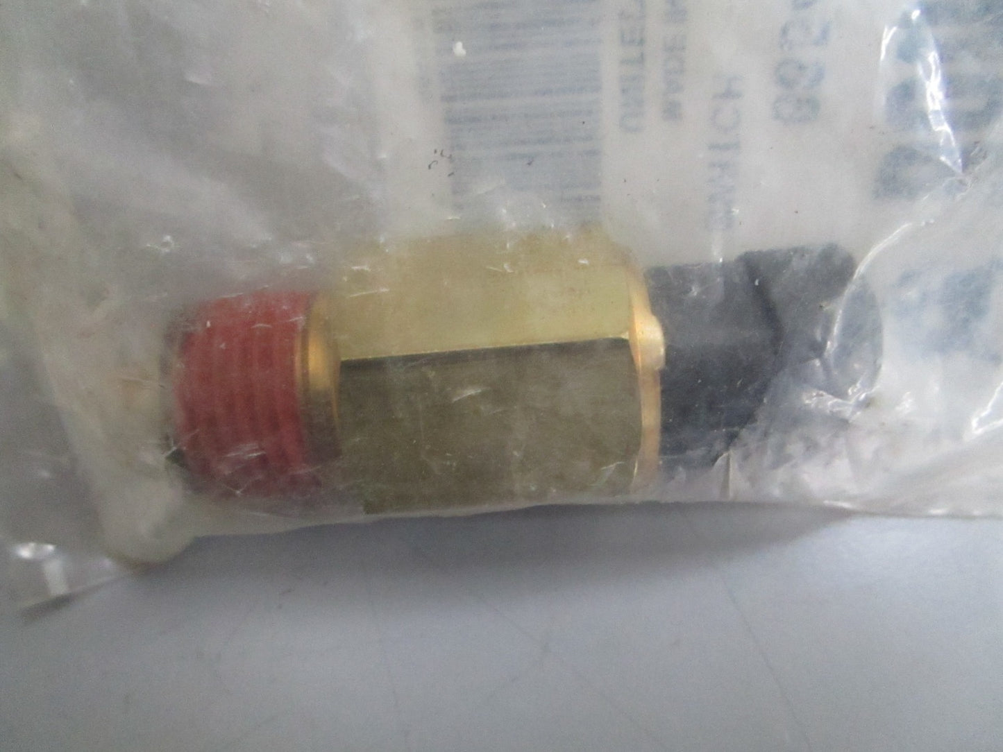 *NEW OEM* 0820 Bobcat Switch 6654201