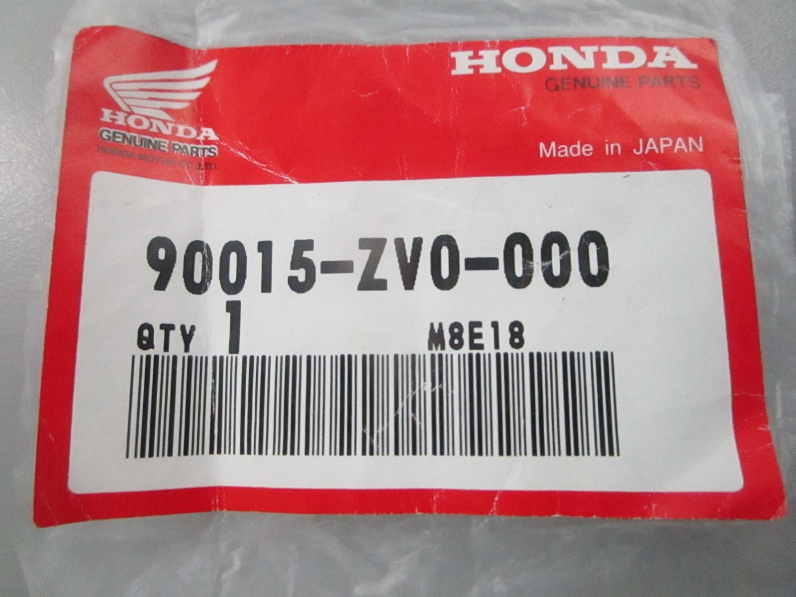 NEW OEM 90015-ZV0-000 Honda Flange Bolt 0810