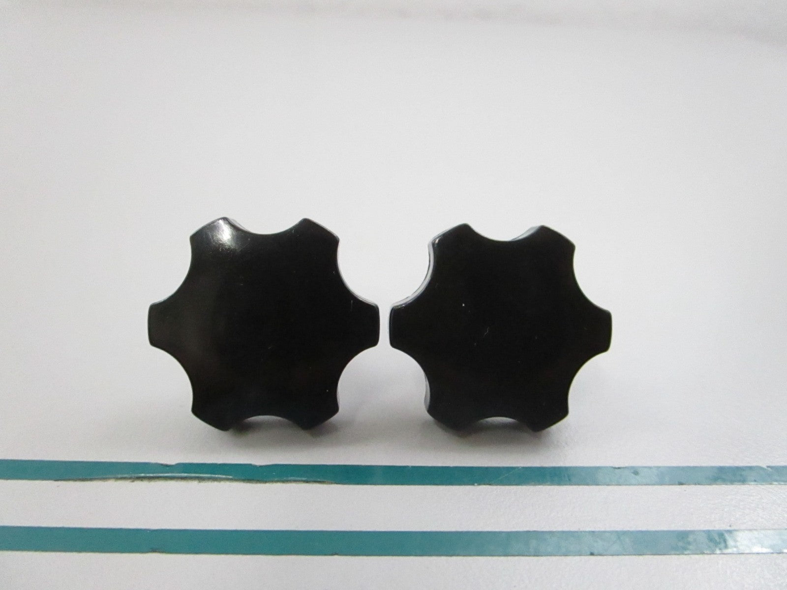 NEW OEM (LOT OF 2) 3B2-63034-0 3B2630340 Tohatsu Adjust Screw 0810