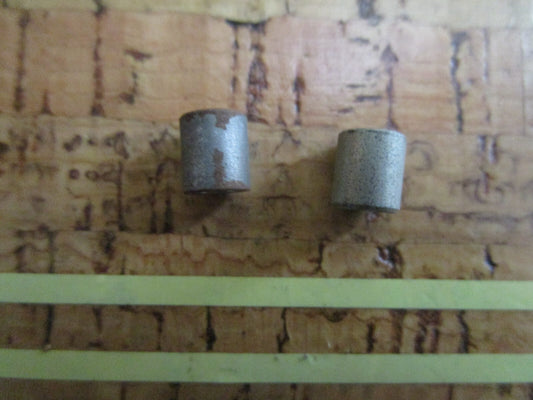 *NEW OEM* (LOT OF 2) 0810 OMC Johnson Evinrude Spacer 316142 0316142