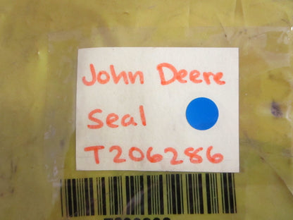 NEW OEM T206286 John Deere Seal 0820