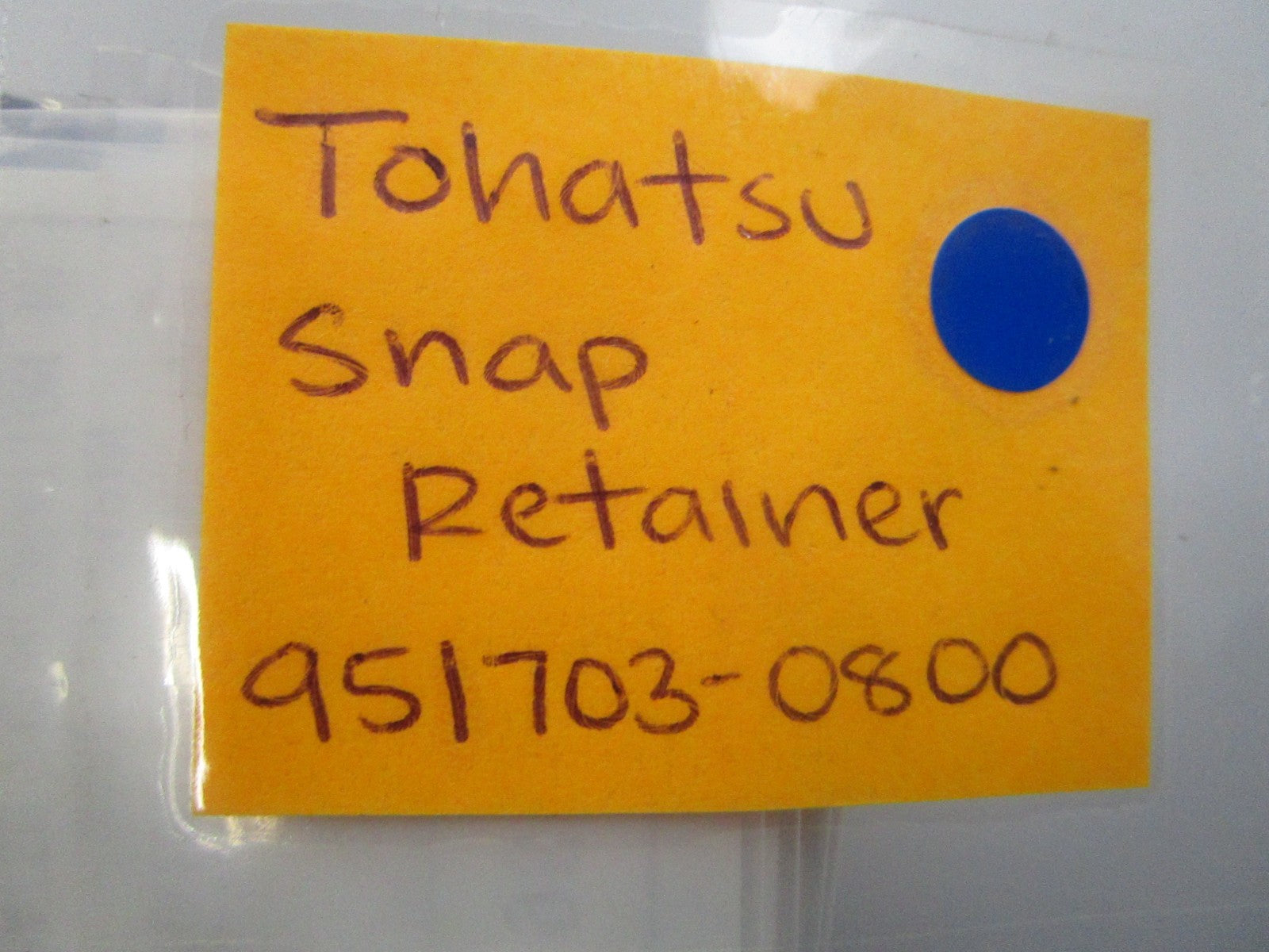 NEW OEM (LOT OF 4) 951703-0800 Tohatsu Snap Retainer 0810