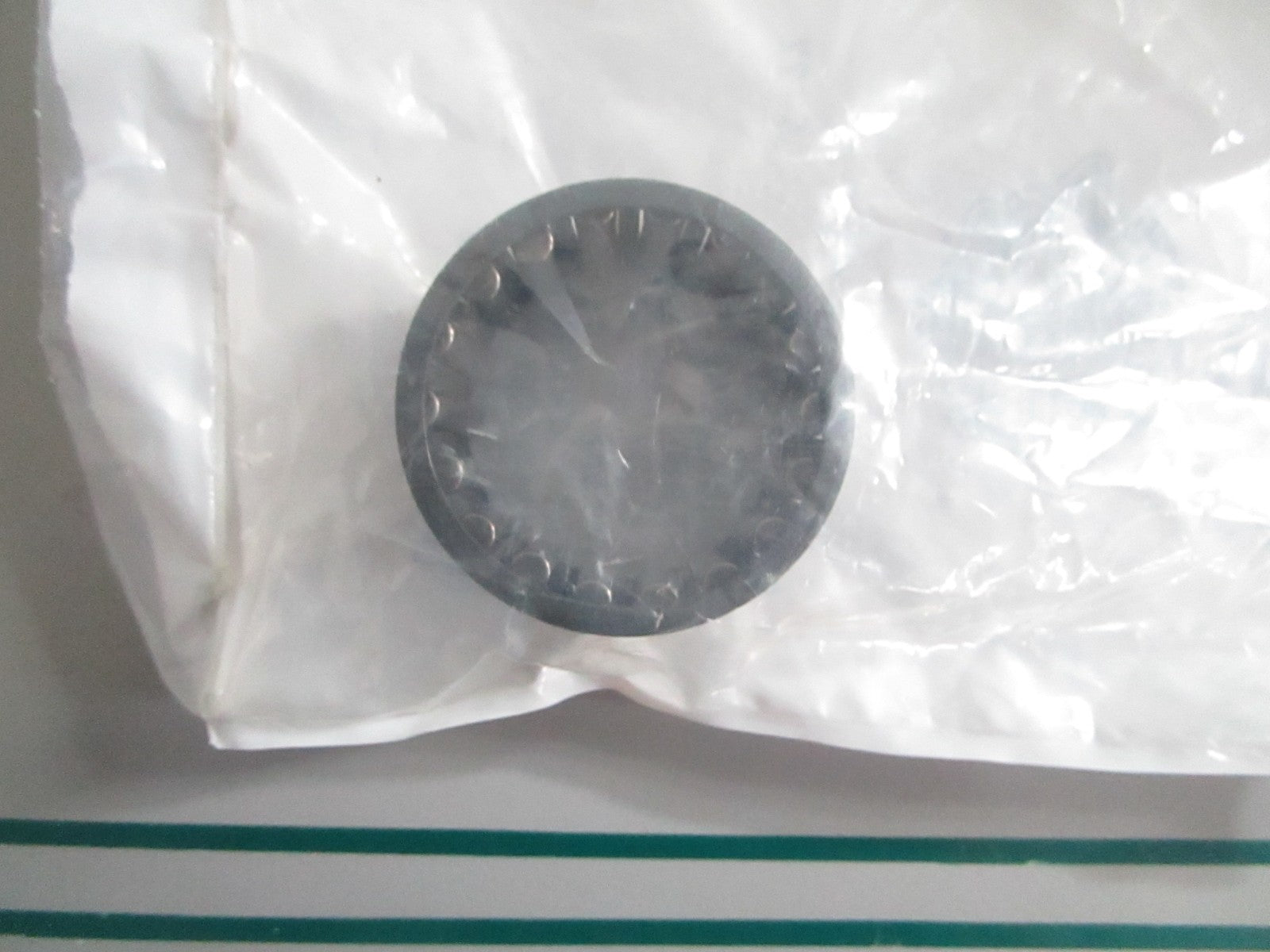 NEW OEM 24650-87 Harley-Davidson Gear Bearing 0820