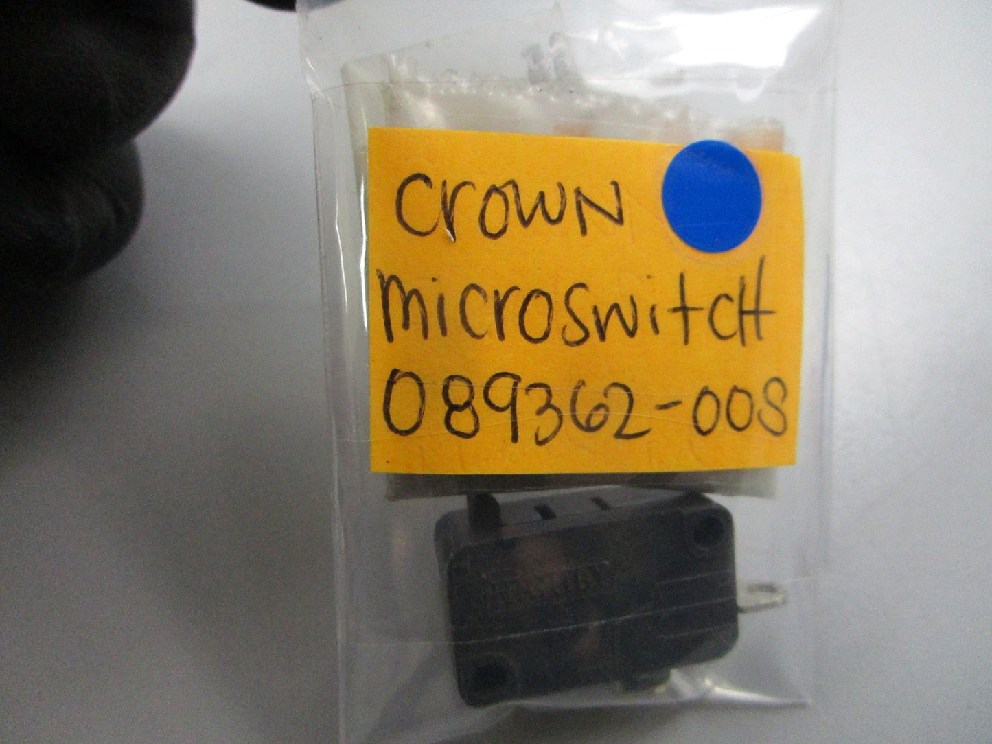 *NEW OEM* 0810 Crown Microswitch 089362-008