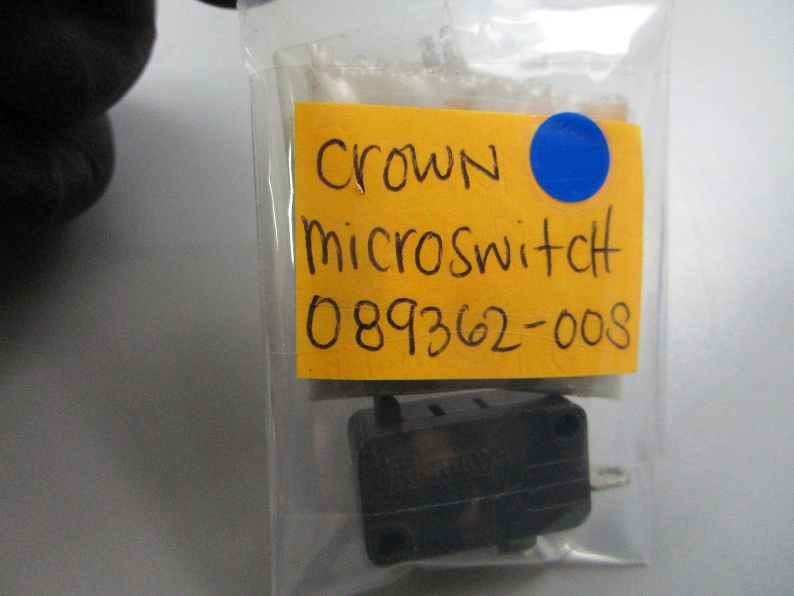 *NEW OEM* 0810 Crown Microswitch 089362-008
