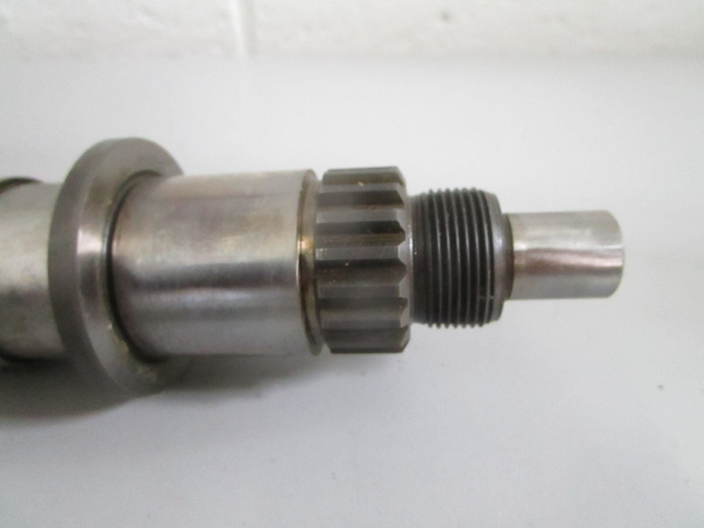 NEW OEM 1802620105 Merecedes-Benz Main Shaft 0820