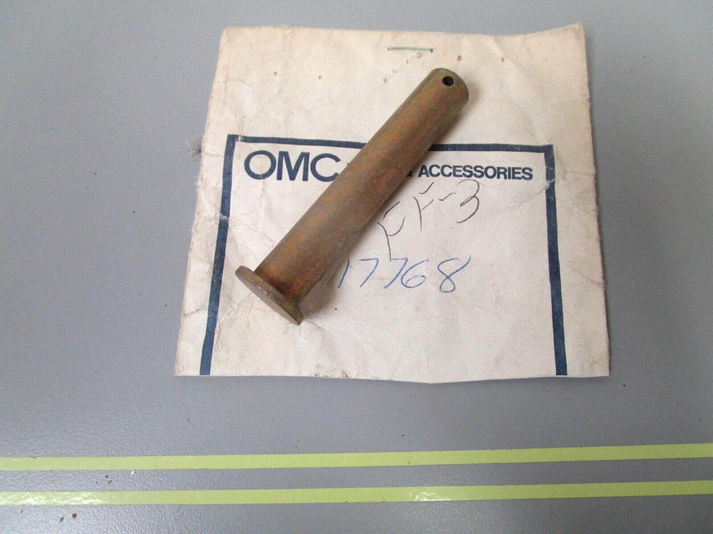 *NEW OEM* 0750 OMC Johnson Evinrude PIN 317768 0317768