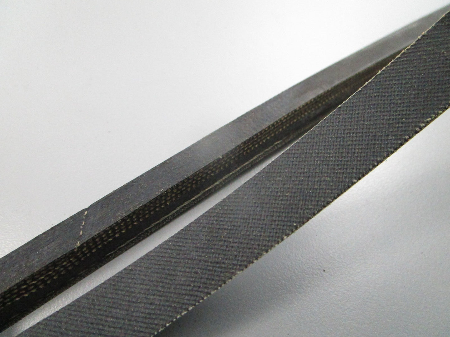 NEW OEM 2P-4191 CAT V-Belt 0810