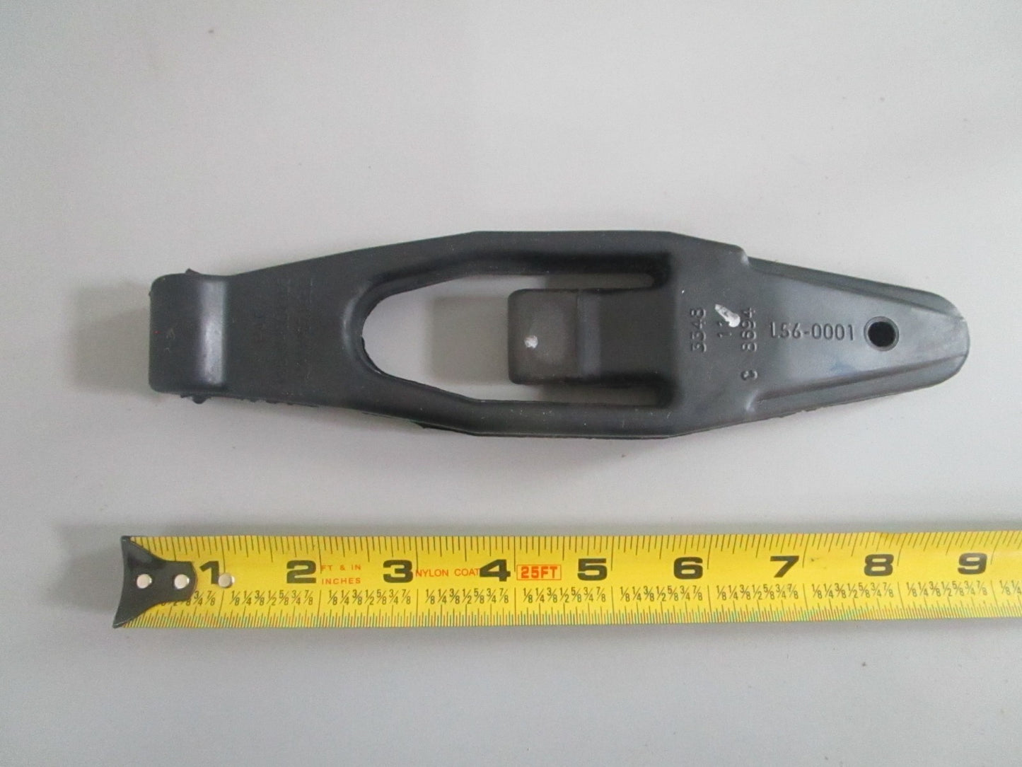 NEW L56-0001 Paccar Hood Latch For: Peterbilt 0820