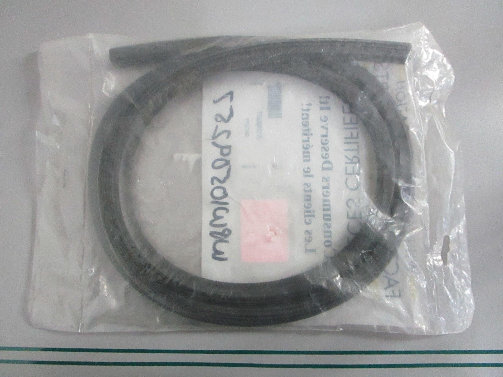 NEW OEM W10509257 Whirlpool Door Gasket 0820
