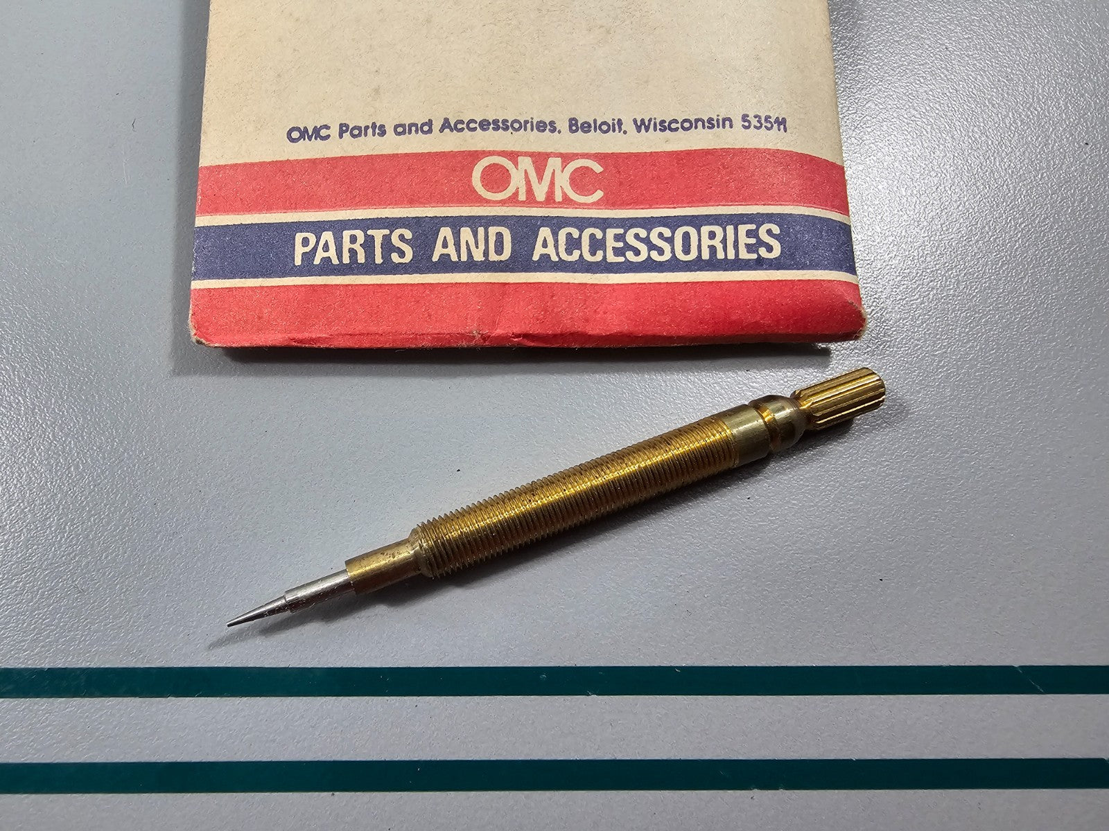 NEW OEM 3907145 0390145 OMC Johnson Evinrude Needle Valve 0810