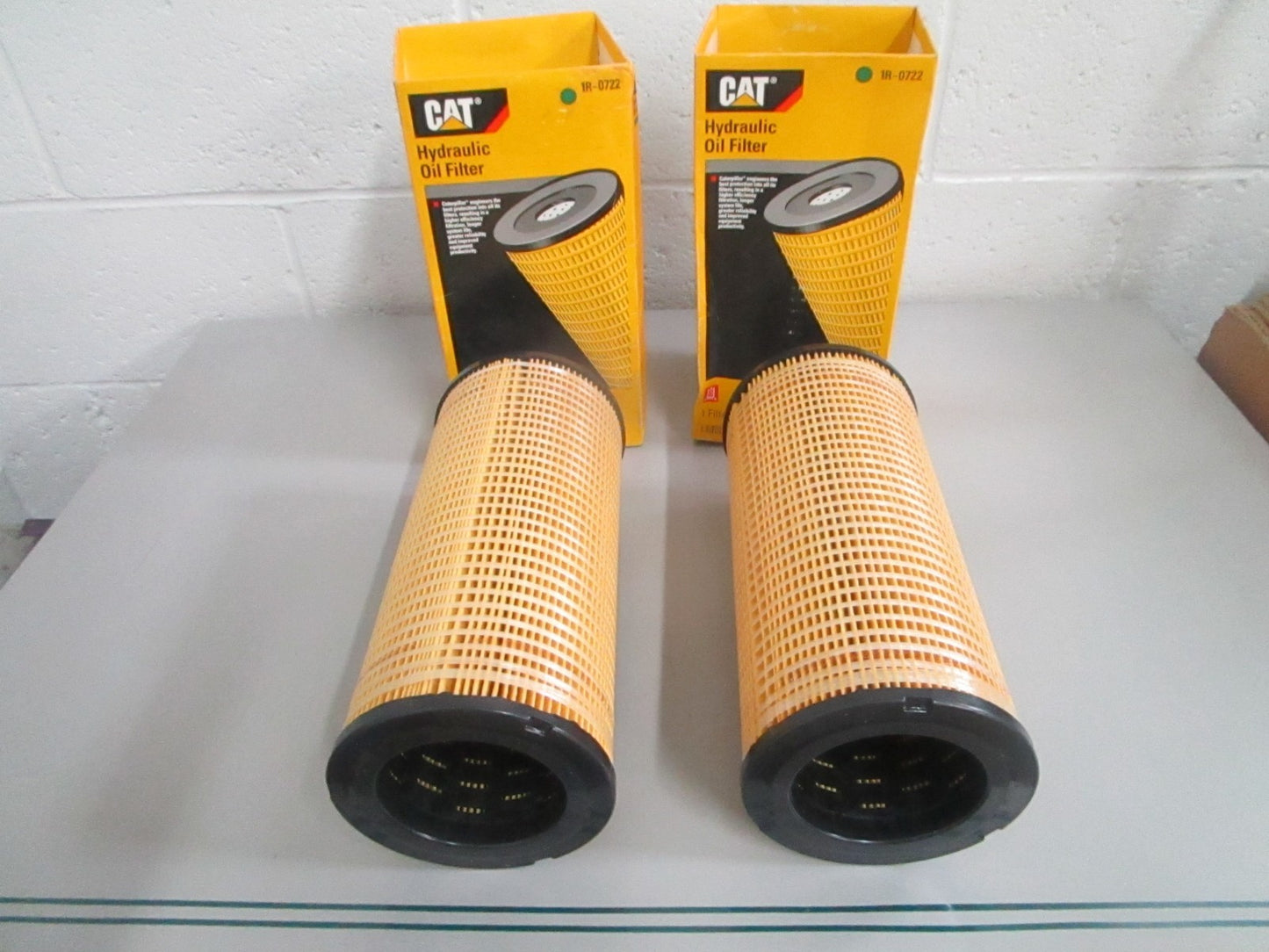 Caterpillar 1R-0722 Hydraulic Oil Filter LOT OF 2 NEW