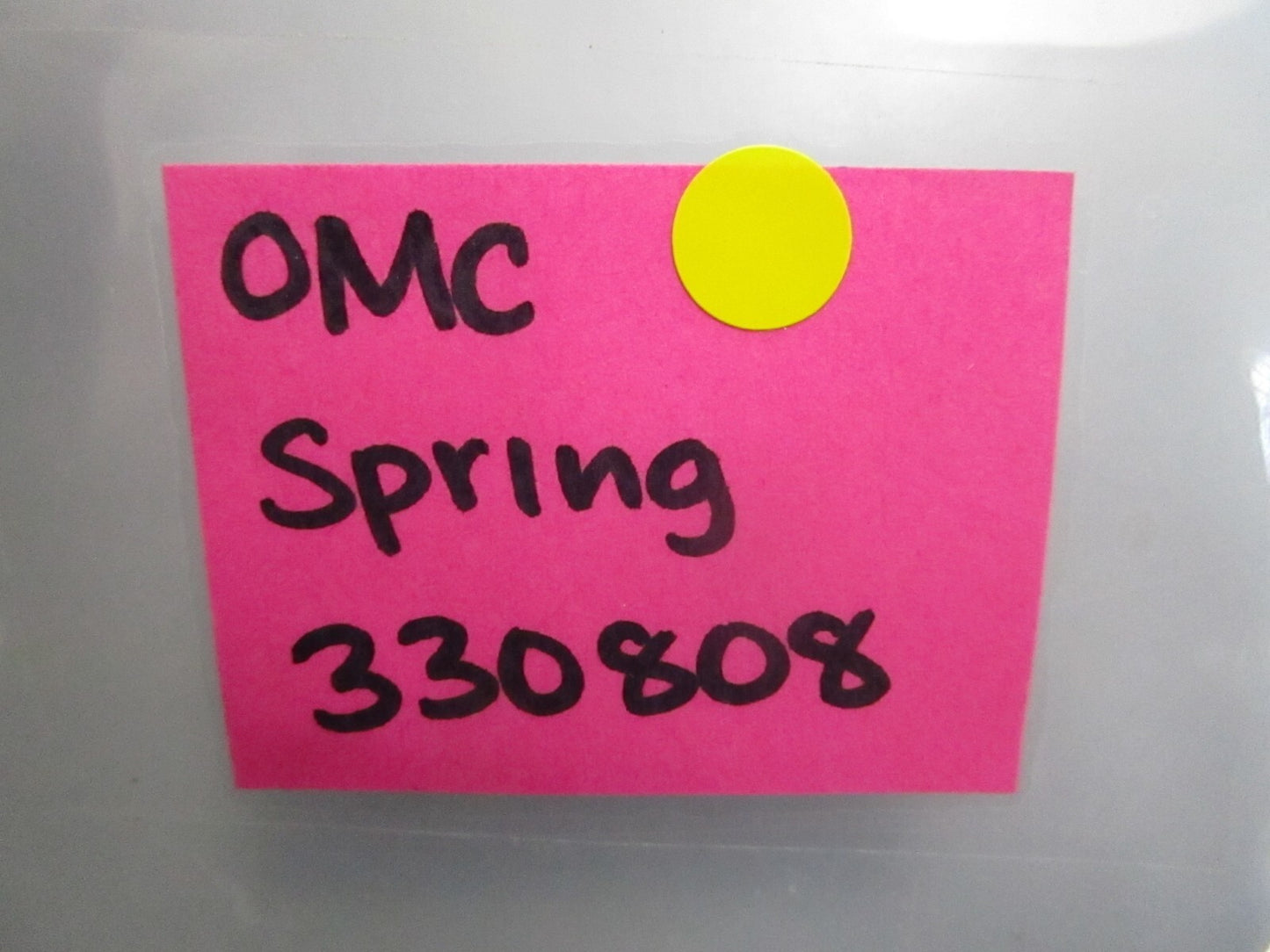 *NEW OEM* 0820 OMC Johnson Evinrude Spring 330808 0330808