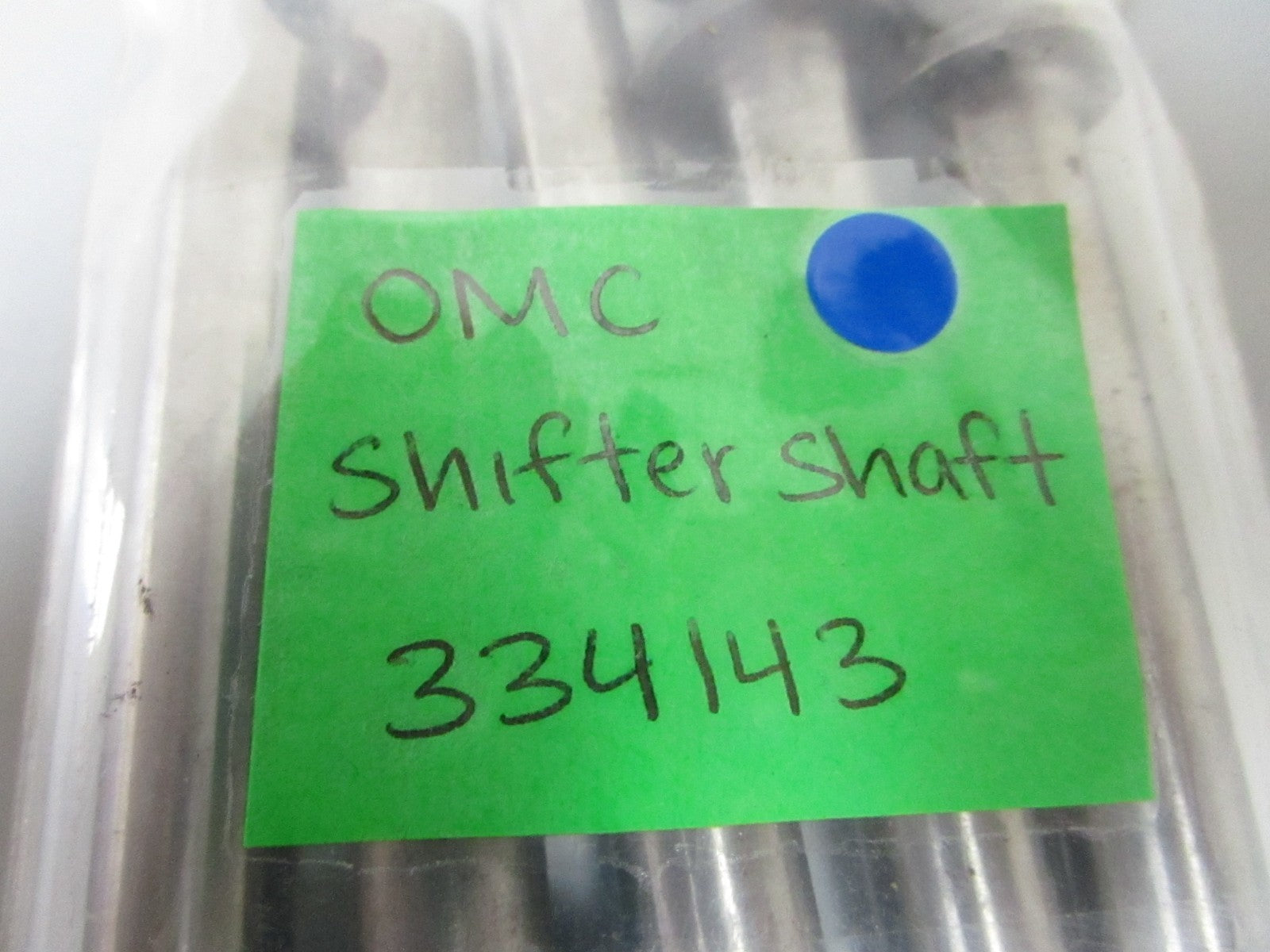 *NEW OEM* 0810 OMC Johnson Evinrude Shifter Shaft 334143 0334143