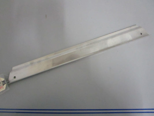 NEW OEM J17-78181-00-00 Yamaha Plate 0820