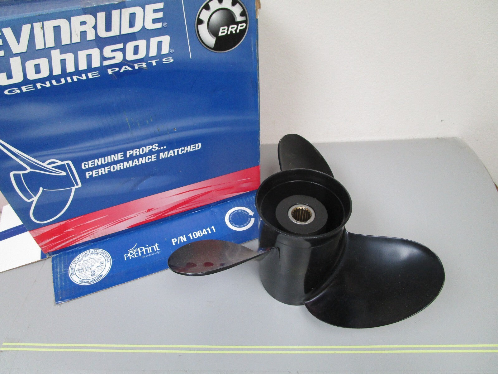 *NEW OEM* 0720 OMC Johnson Evinrude 14.5 x 21 Propeller 763318 0763318