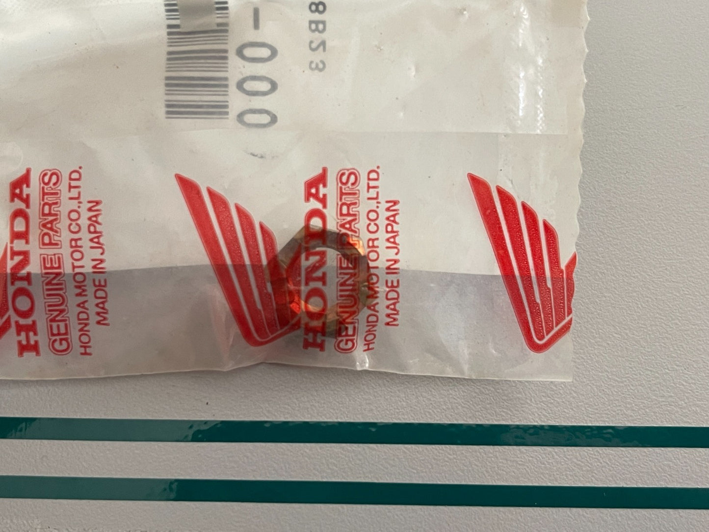 NEW OEM 90301-ZV4-000 Honda 10mm Castle Nut 0810