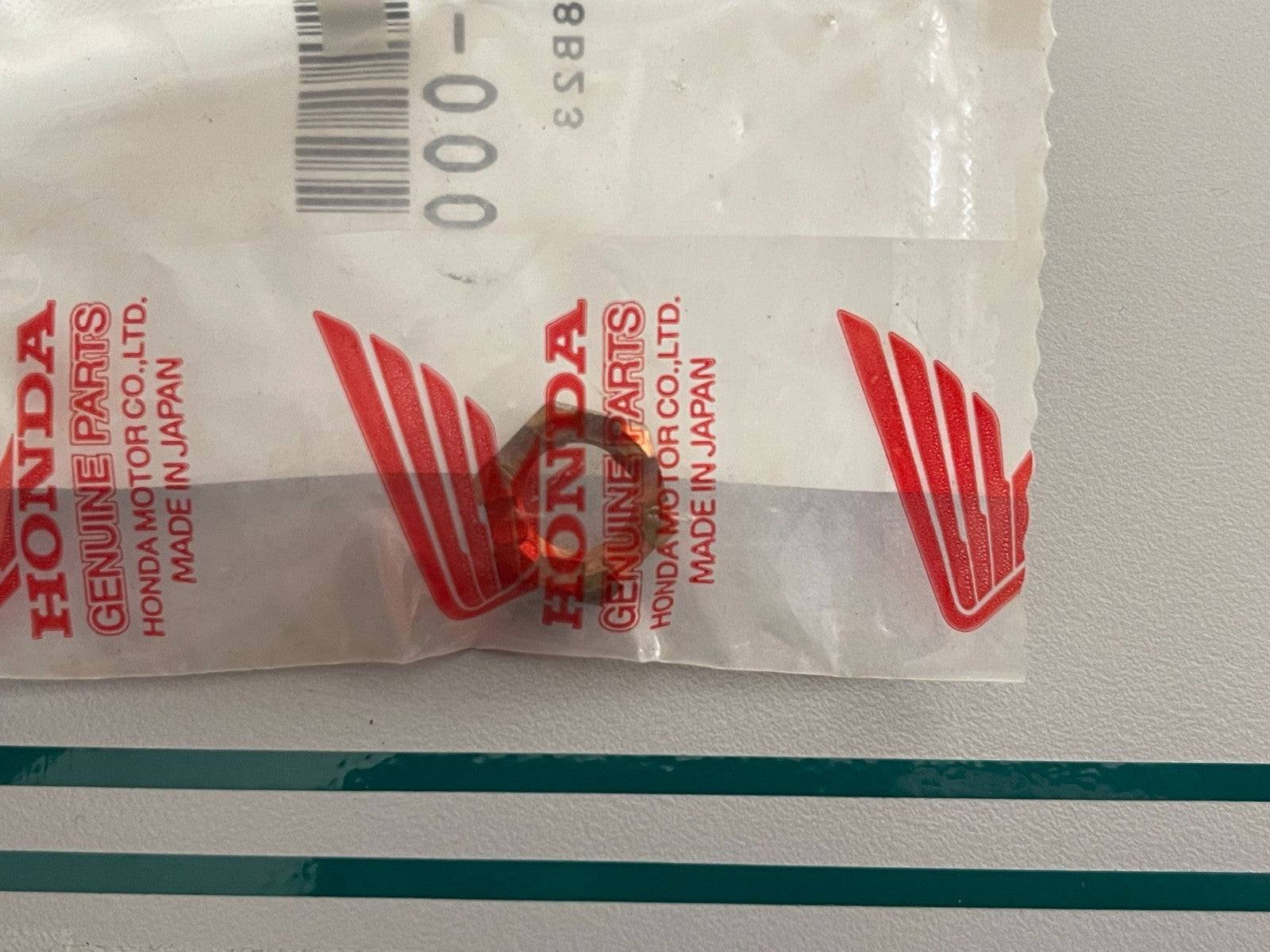 NEW OEM 90301-ZV4-000 Honda 10mm Castle Nut 0810