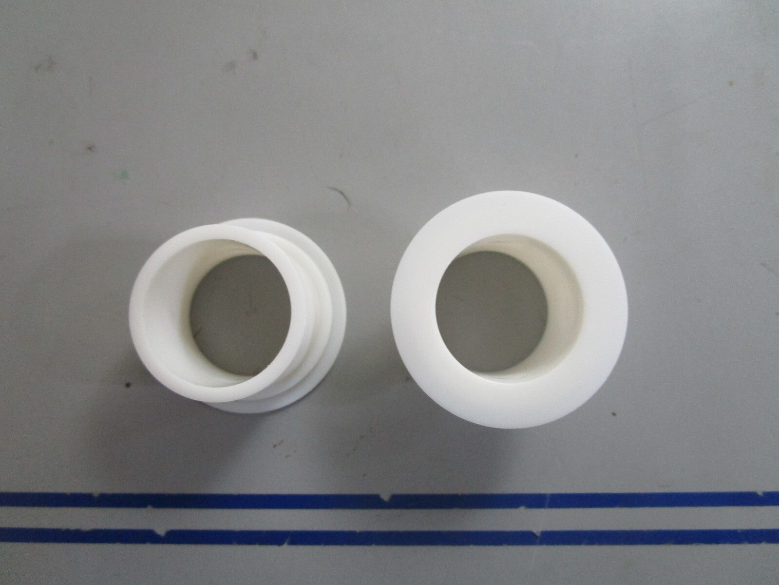 *NEW OEM* (LOT OF 2) 0720 Volvo Penta Bushing 872096