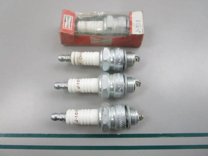 NEW (LOT OF 4) J-10Y Champion Spark Plug 0810