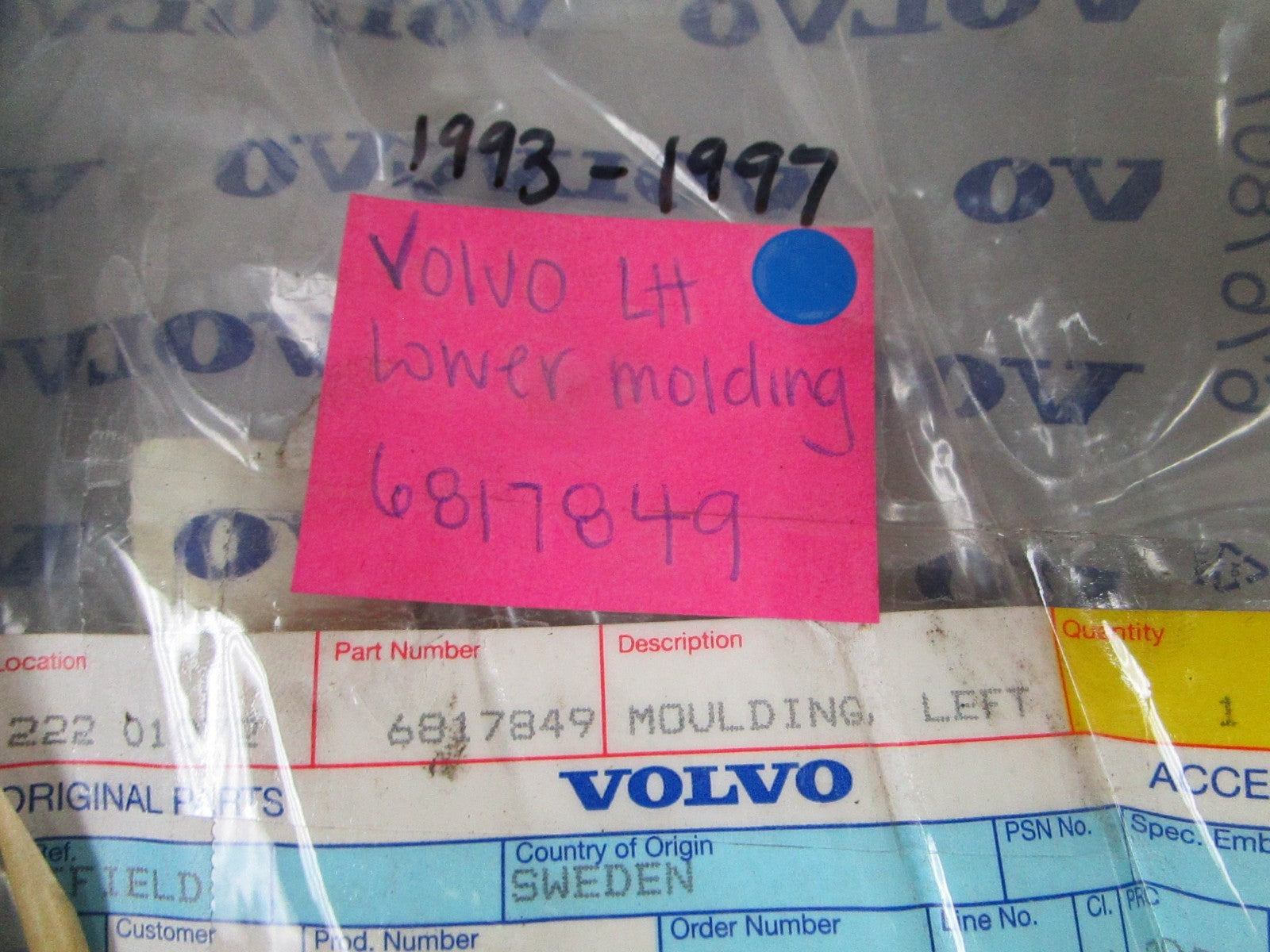 NEW OEM 6817849 Volvo Penta 1993- 1997 LH Lower Molding 0720