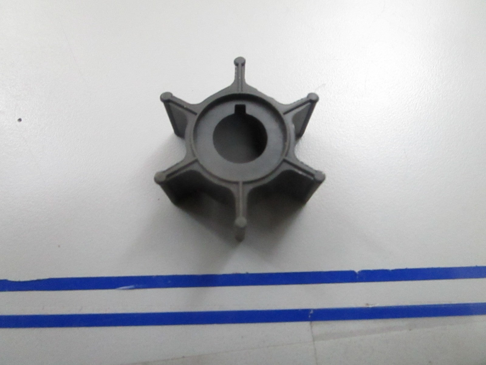 *NEW OEM* 0810 Mercury Quicksilver Water Pump Impeller 47-11590M