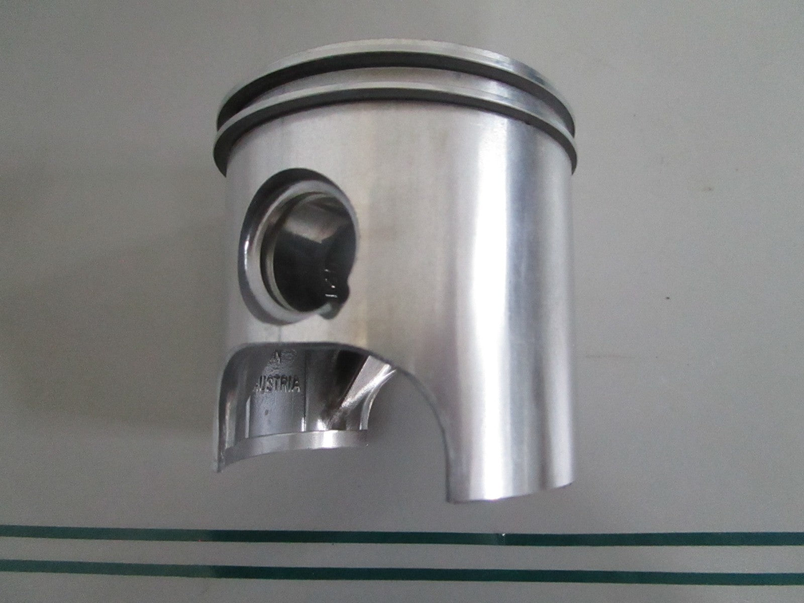 Polaris NEW OEM Piston 2201396 NOS Genuine Factory Snowmobile Engine Part 0820
