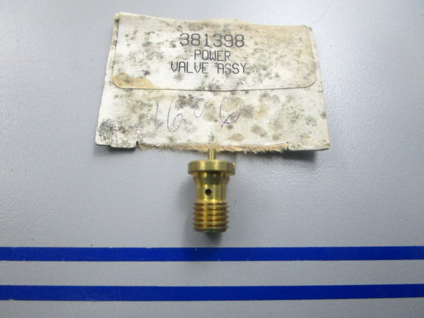 NEW OEM 381398 0381398 OMC Johnson Evinrude Power Valve Assembly 0810
