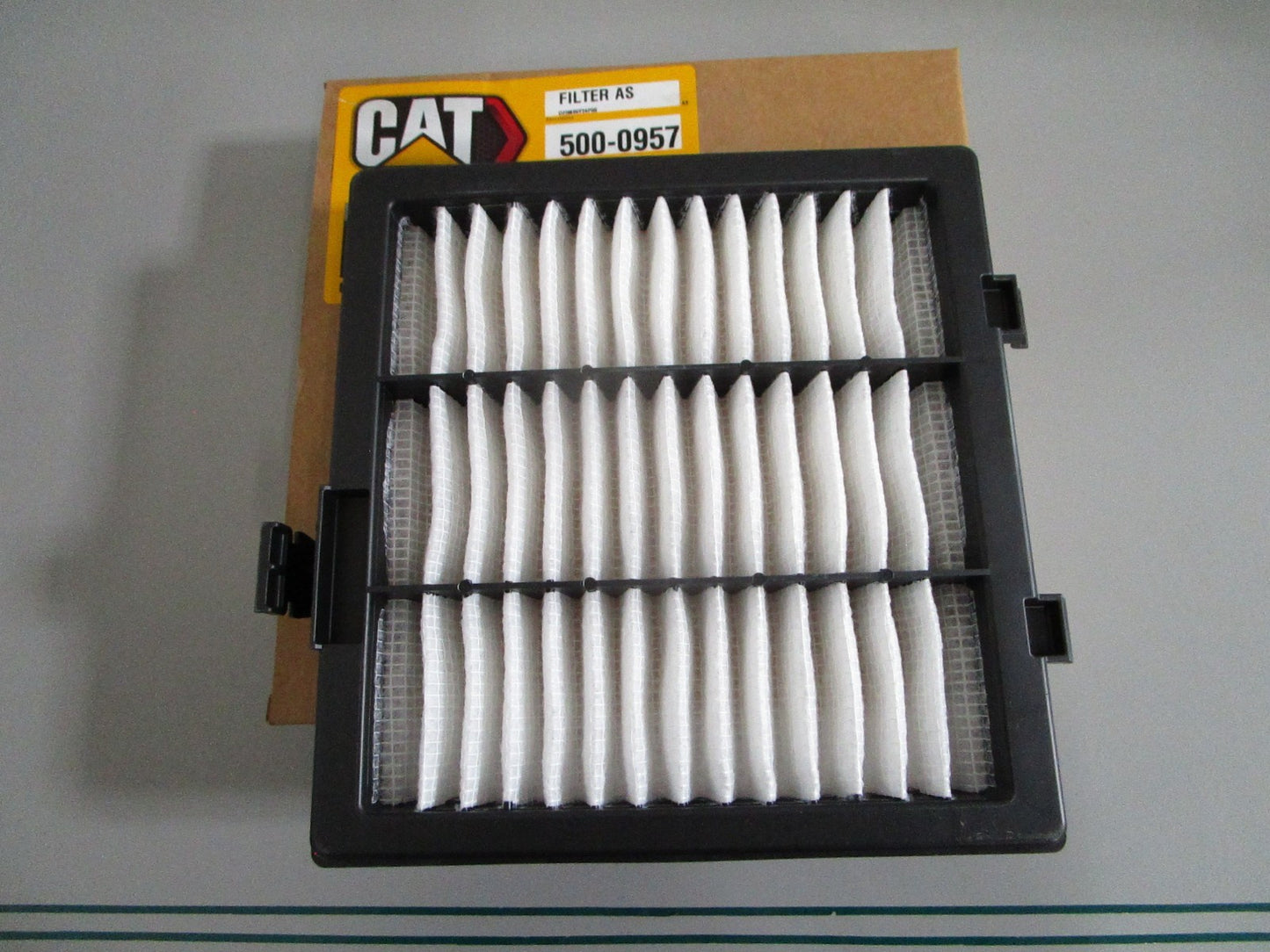 CAT NEW OEM Standard Cabin Air Filter 500-0957 Excavator 312 313 320 330 0820