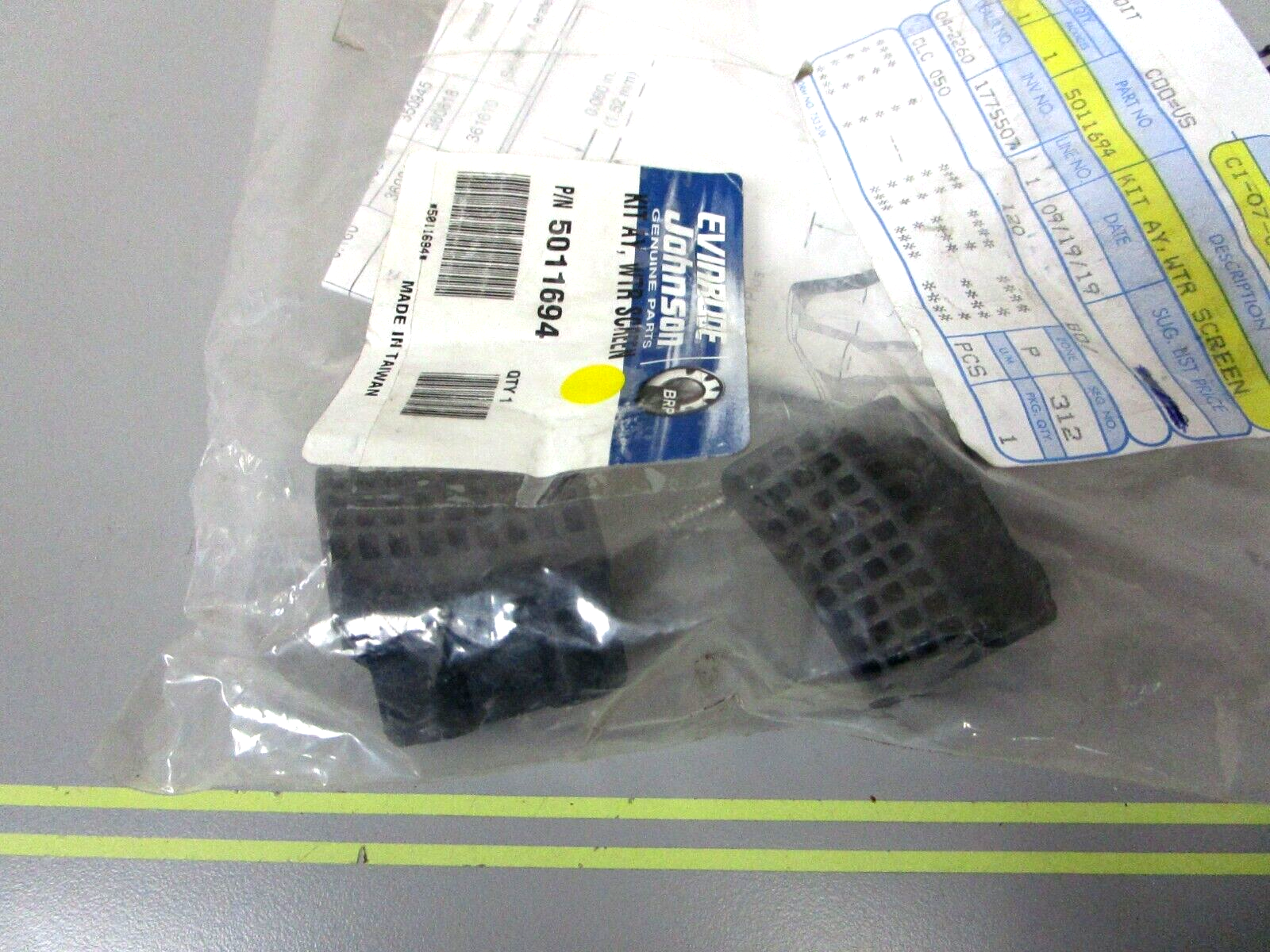 *NEW OEM* 0720 OMC Johnson Evinrude Water Screen Kit Assembly 5011694