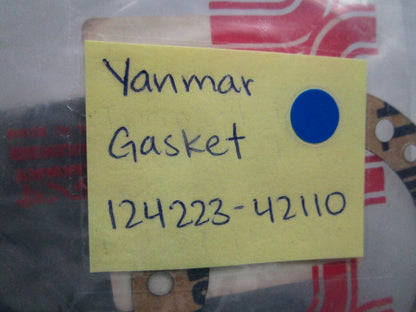 *NEW OEM* 0810 Yanmar Gasket 124223-42110