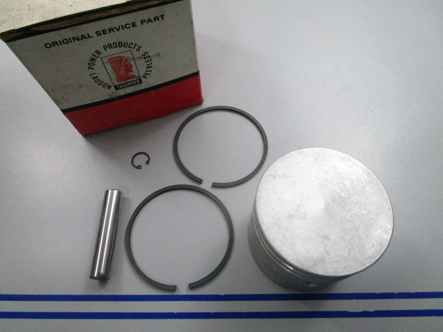 NEW OEM 310258 Tecumseh Piston Kit 0810