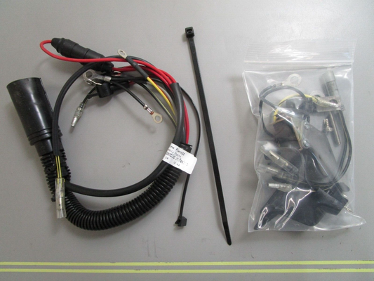 *NEW OEM* 0770 Mercury Quicksilver Harness Attaching Kit 95723A4