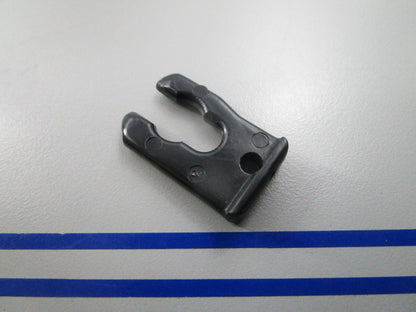 NEW OEM 333499 0333499 OMC Johnson Evinrude Stop Switch Clip 0810