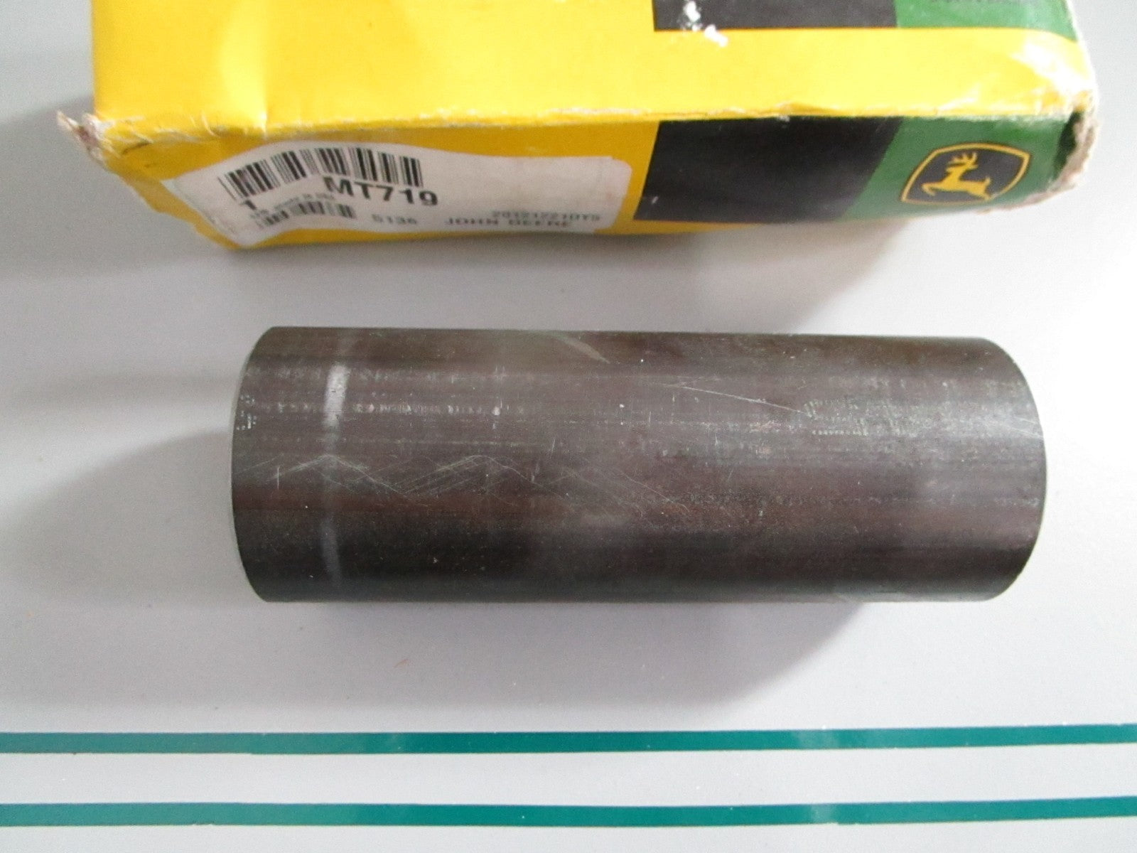NEW OEM MT719 John Deere Spacer 0820