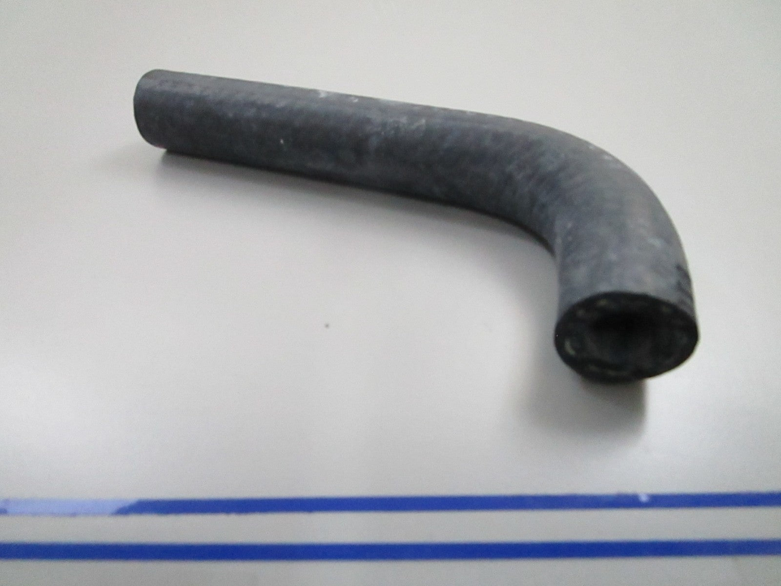 *NEW OEM* 0810 Mercury Quicksilver Hose 32-88132