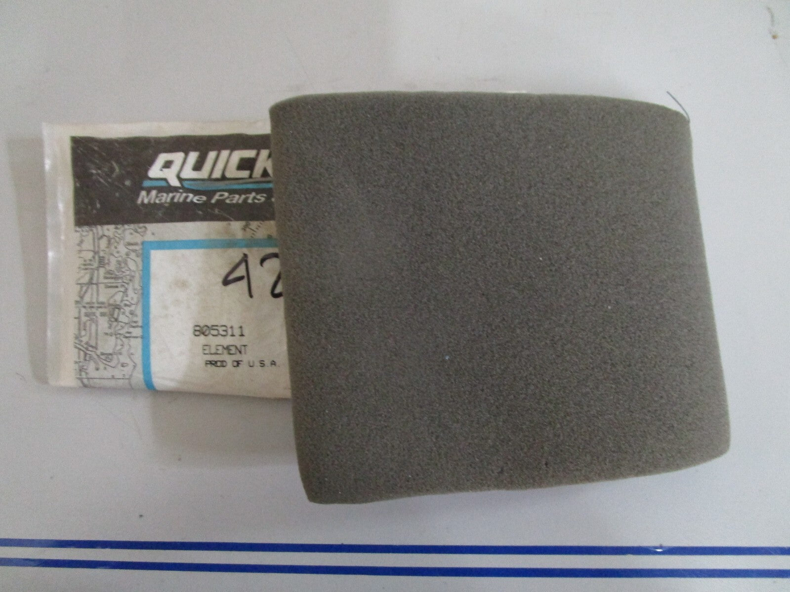 *NEW OEM* 0820 Mercury Quicksilver Cover 805311
