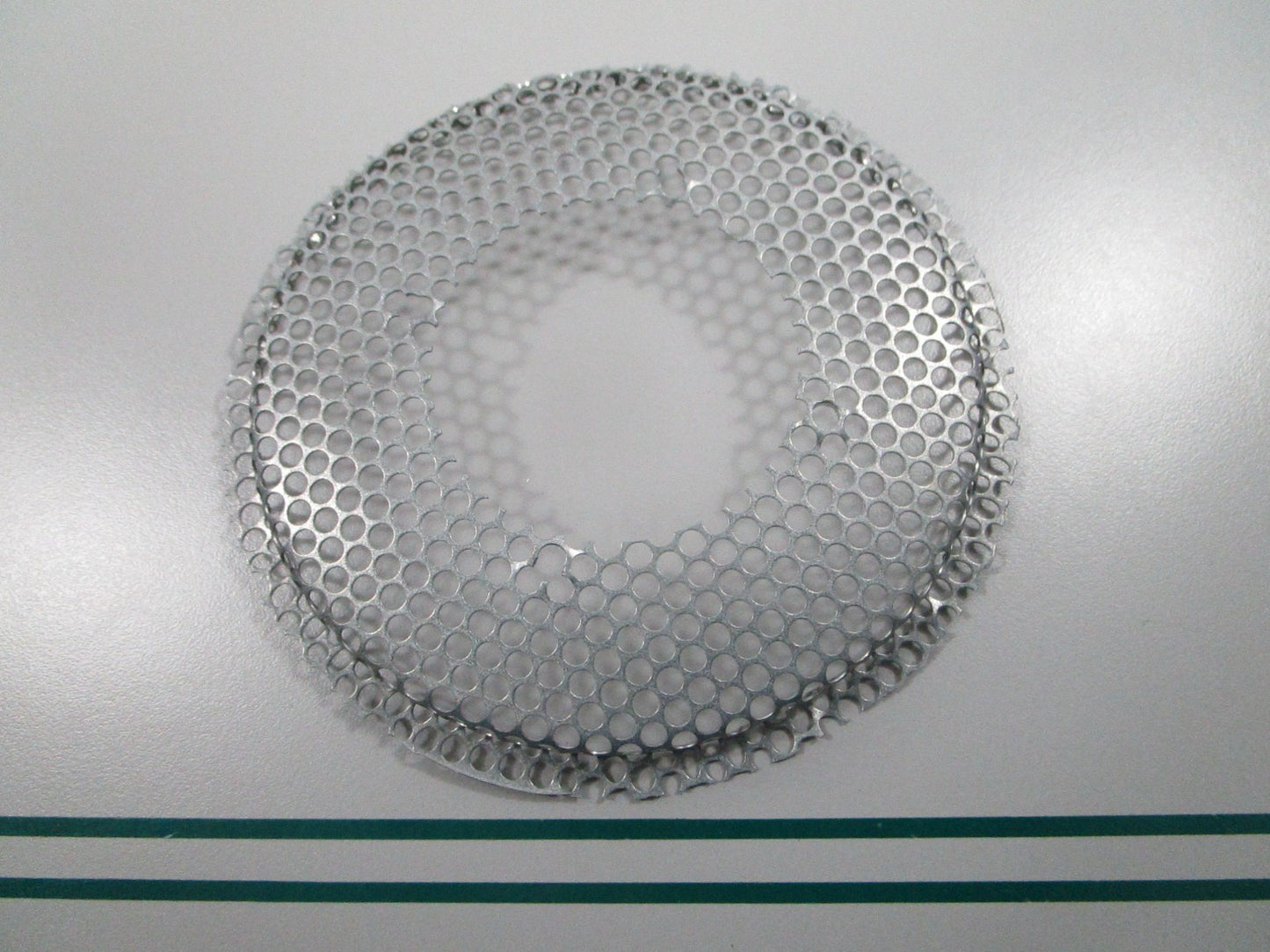 NEW OEM 221661 Briggs & Stratton Screen 0810