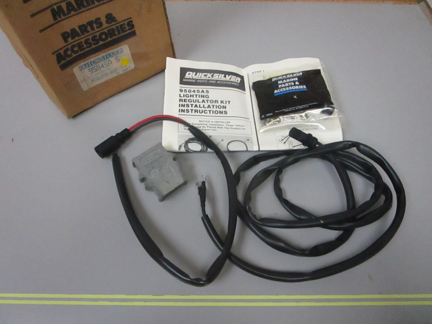 *NEW OEM* 0810 Mercury Quicksilver Regulator Assembly 95845A5