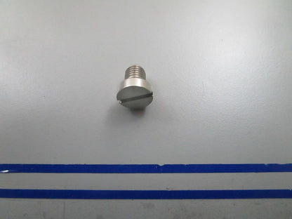 *NEW OEM* 0810 OMC Johnson Evinrude Screw Plug 911719 0911719