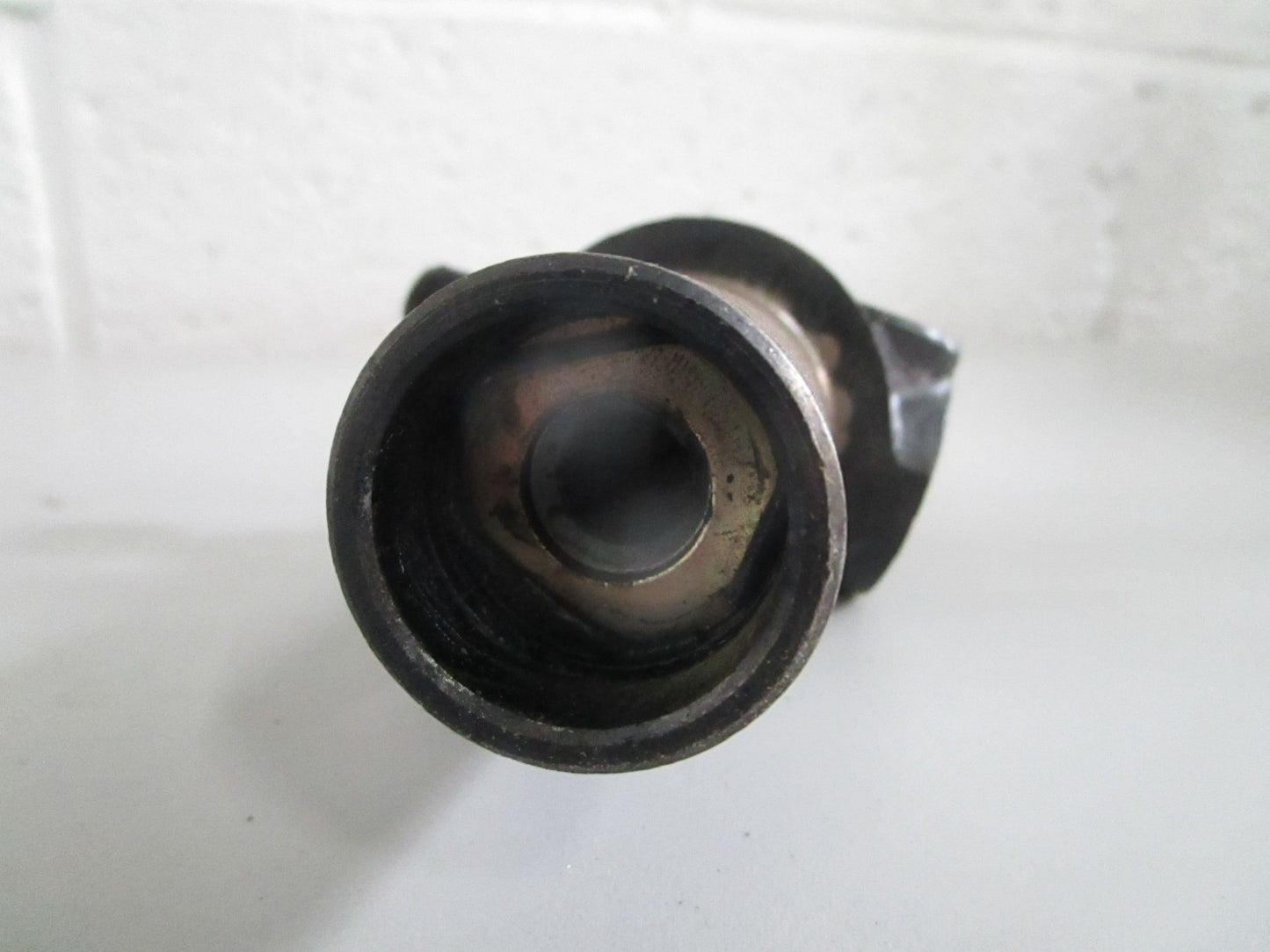 NEW OEM 0002952906 Merecedes-Benz Master Cylinder 0820