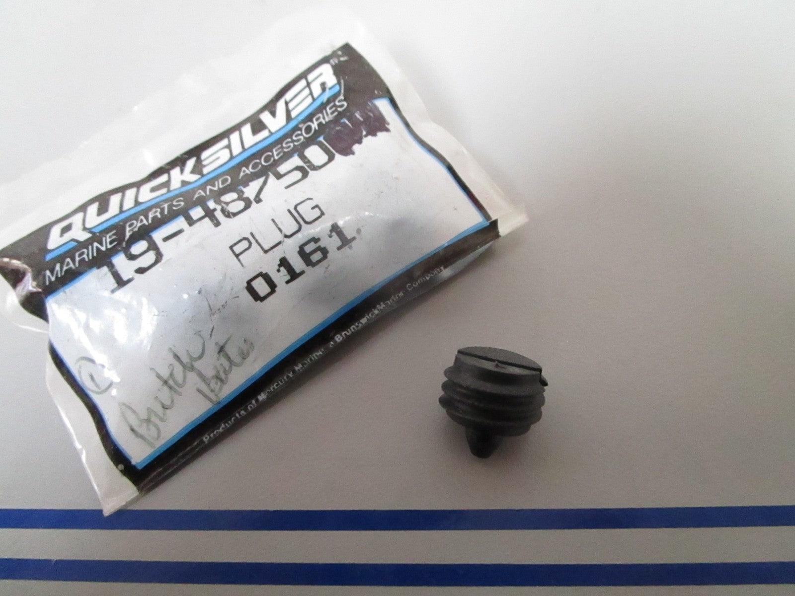 NEW OEM 19-48750 Mercury Quicksilver Plug 0810