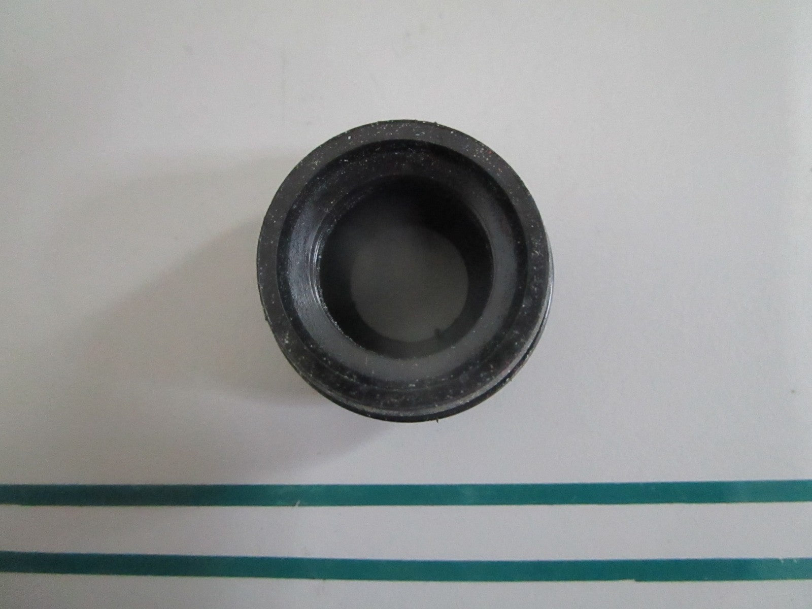 NEW OEM 6171870185 Mercedes-Benz Turbo Drain Grommet 0820