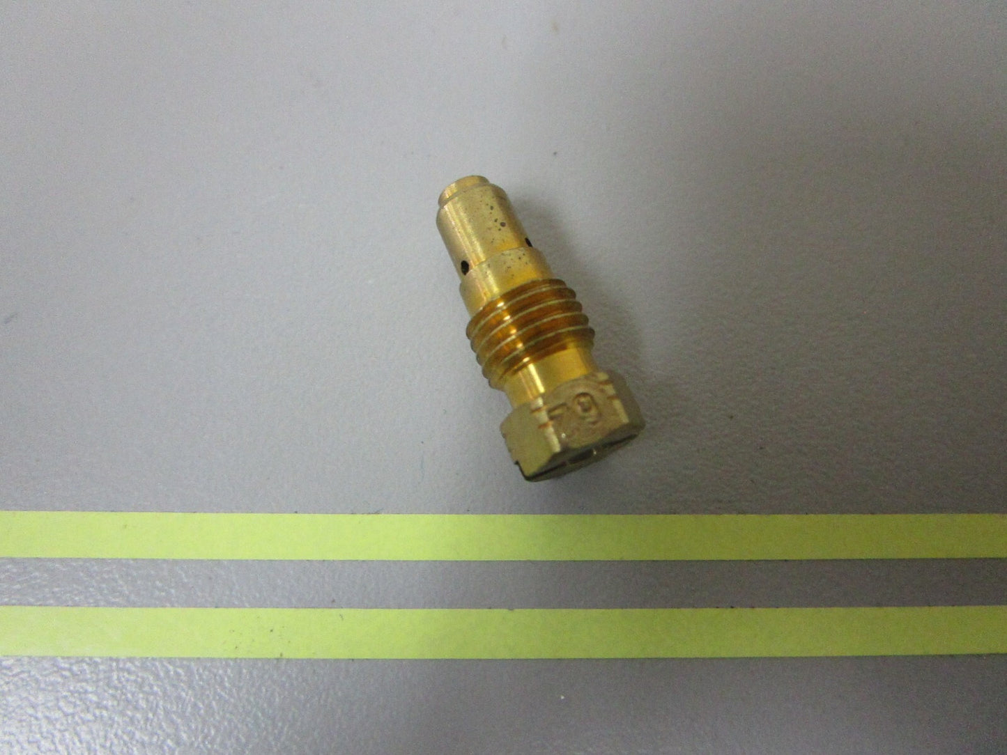 *NEW OEM* 0810 Volvo Penta Idle Jet 856461