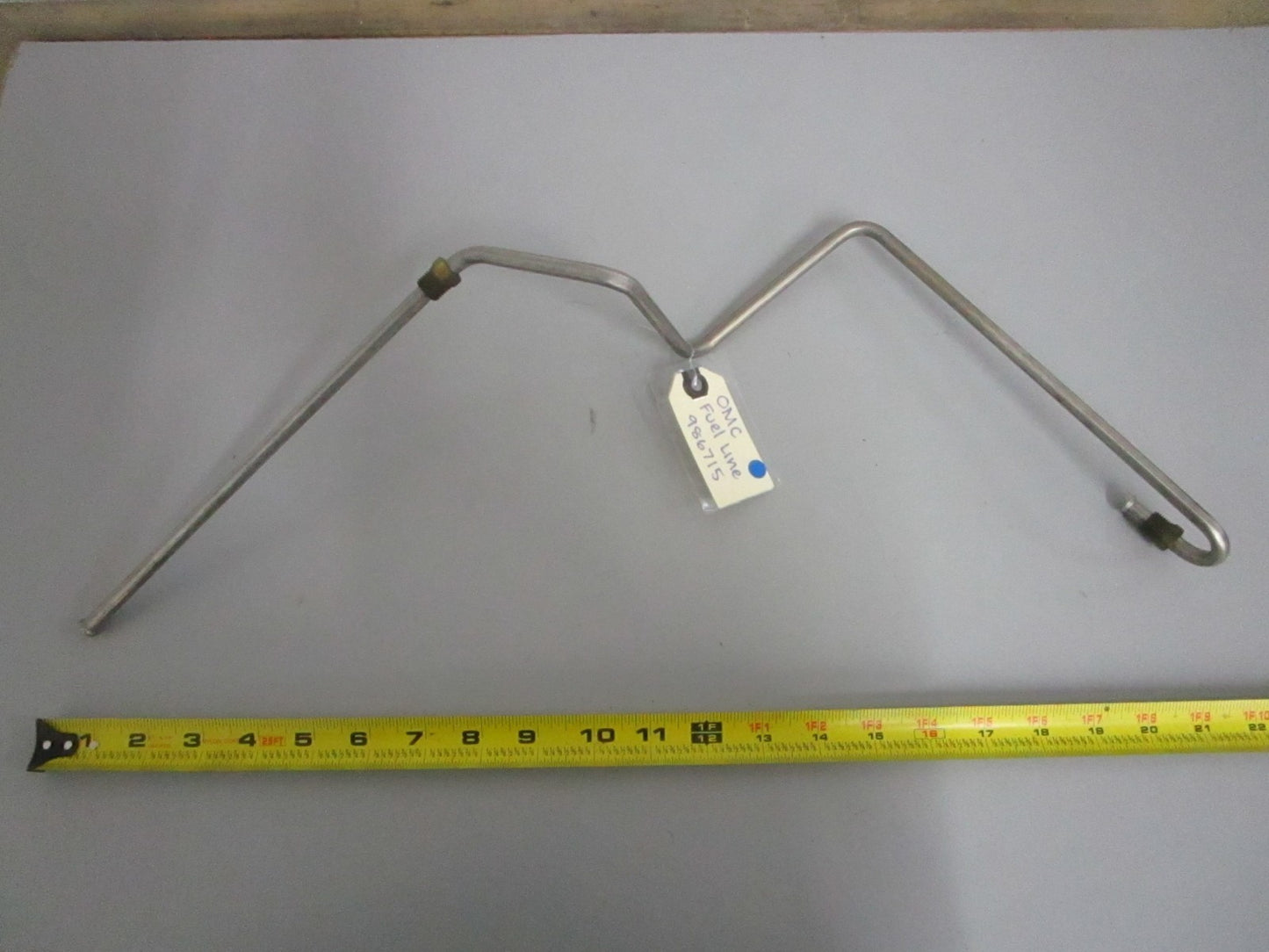 NEW OEM 986715 0986715 OMC Johnson Evinrude Fuel Line 0820