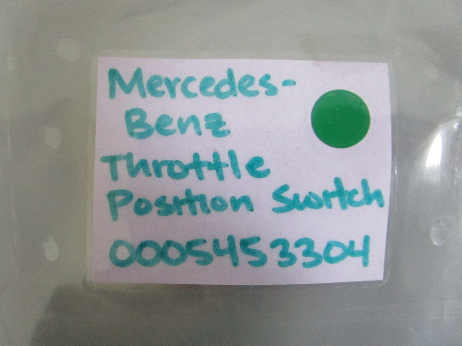 NEW OEM 0005453304 Mercedes-Benz Throttle Position Switch 0820