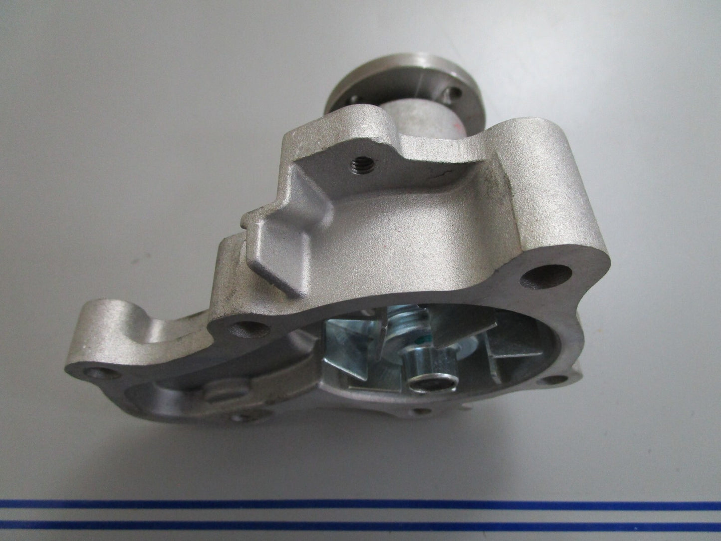 *NEW OEM* 0820 Duralast Water Pump BWP-9138