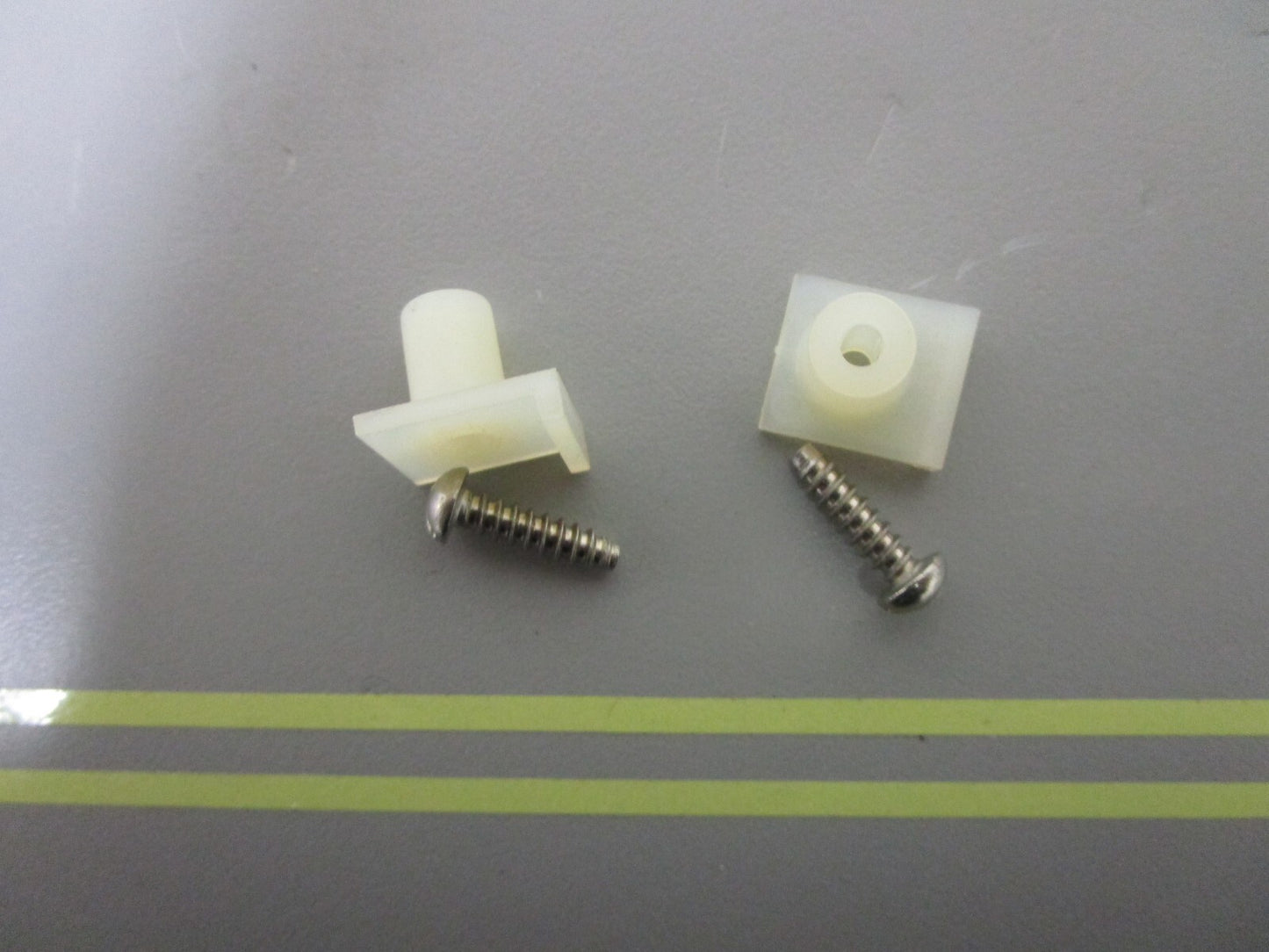 *NEW OEM* (LOT OF 2) 0720 OMC Johnson Evinrude Follower Assembly 377064 0377064