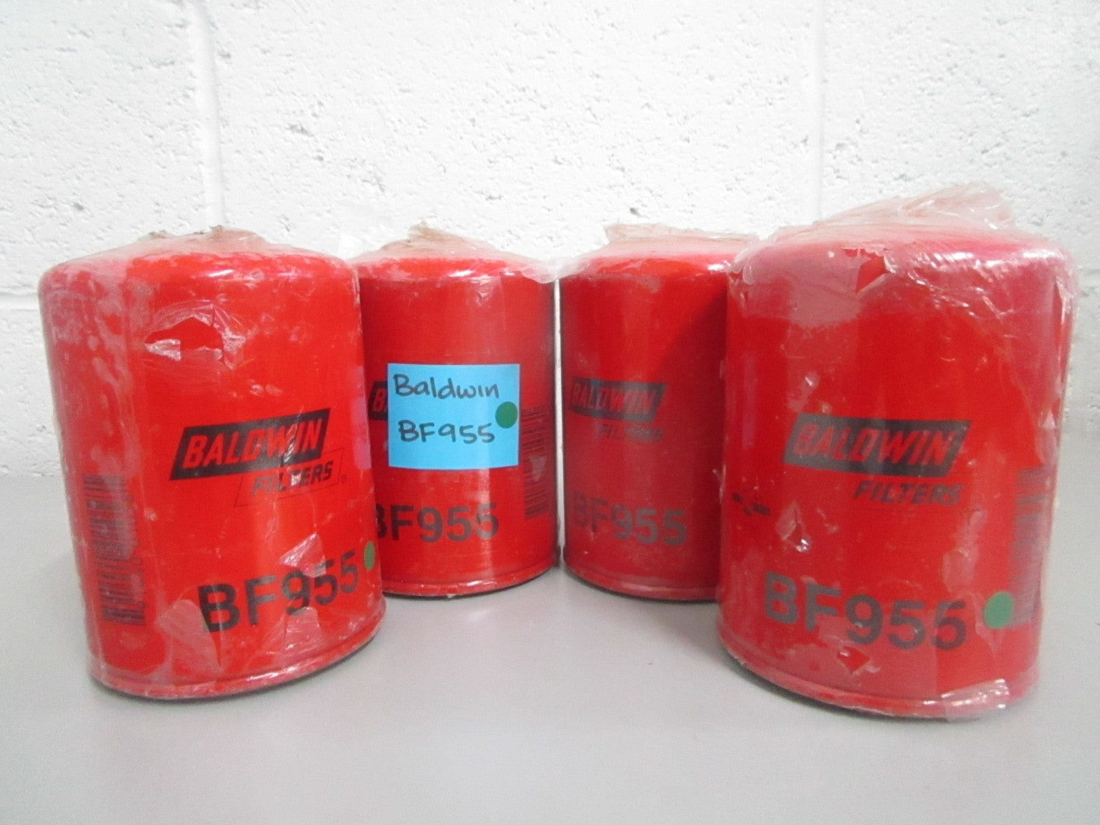 Baldwin BF955 Fuel Storage Tank Spin-On Filter Replacement LOT OF 4 NOS NEW 0820