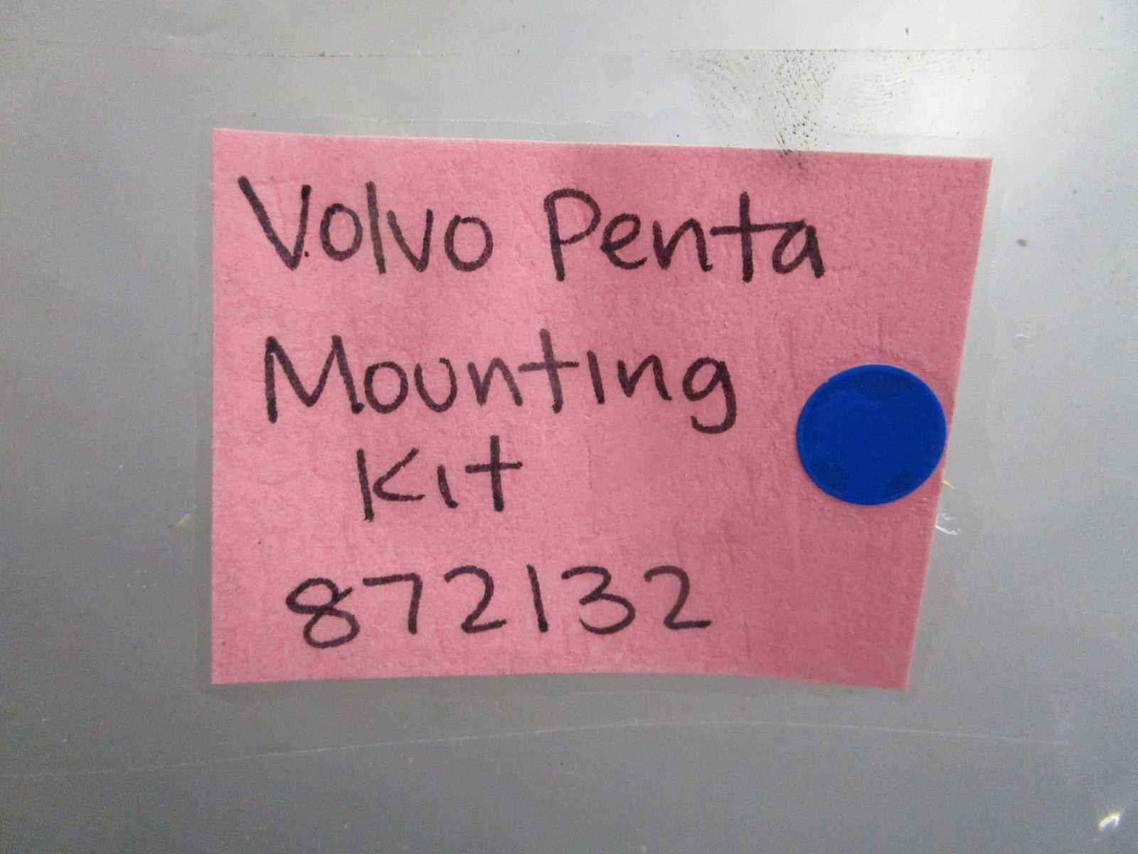 *NEW OEM* 0820 Volvo Penta Mounting Kit 872132